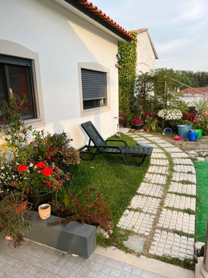 Beautiful Little Country House Carvide Exterior photo